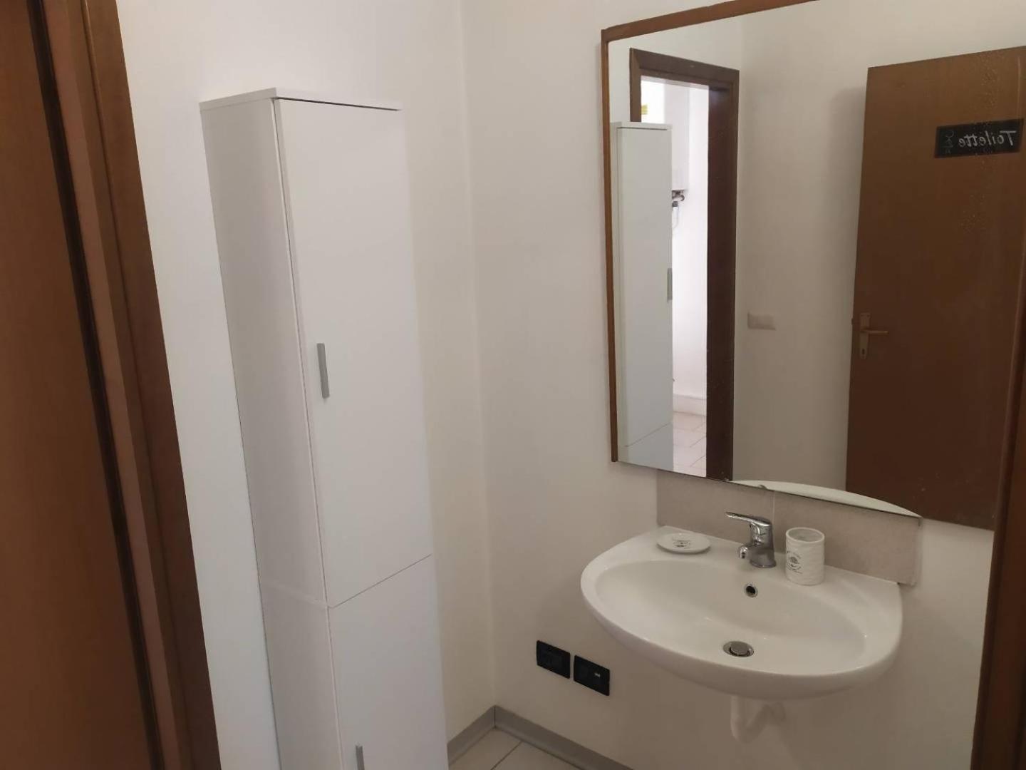 La Quiete Hotel Senna Comasco ภายนอก รูปภาพ