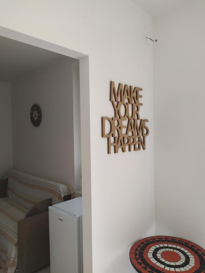 La Quiete Hotel Senna Comasco ภายนอก รูปภาพ