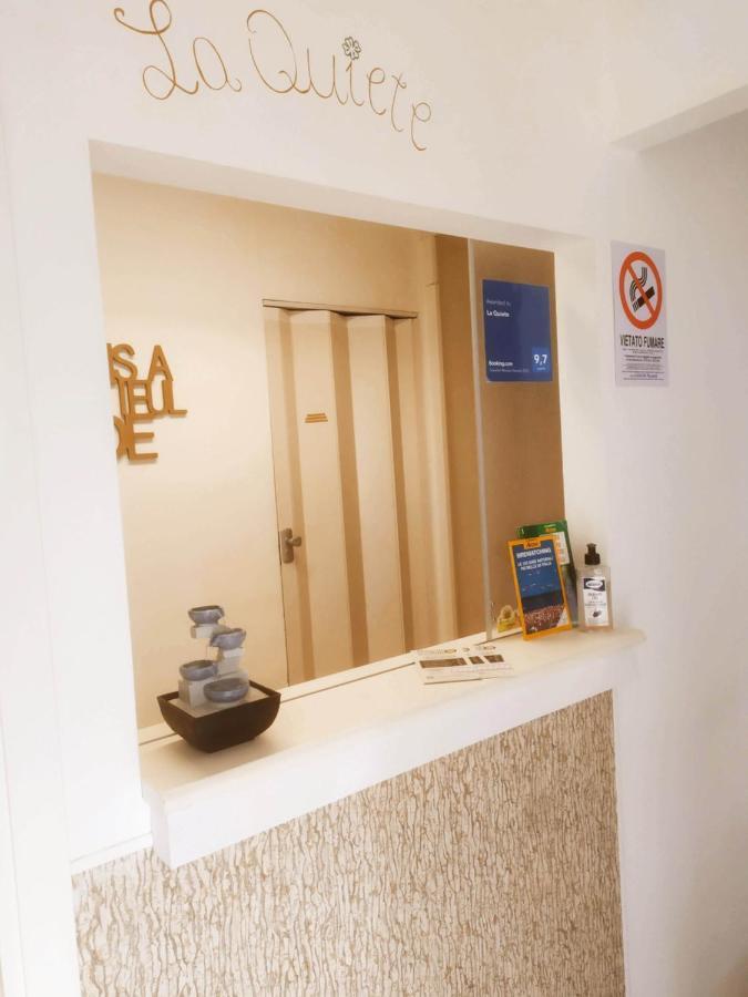 La Quiete Hotel Senna Comasco ภายนอก รูปภาพ